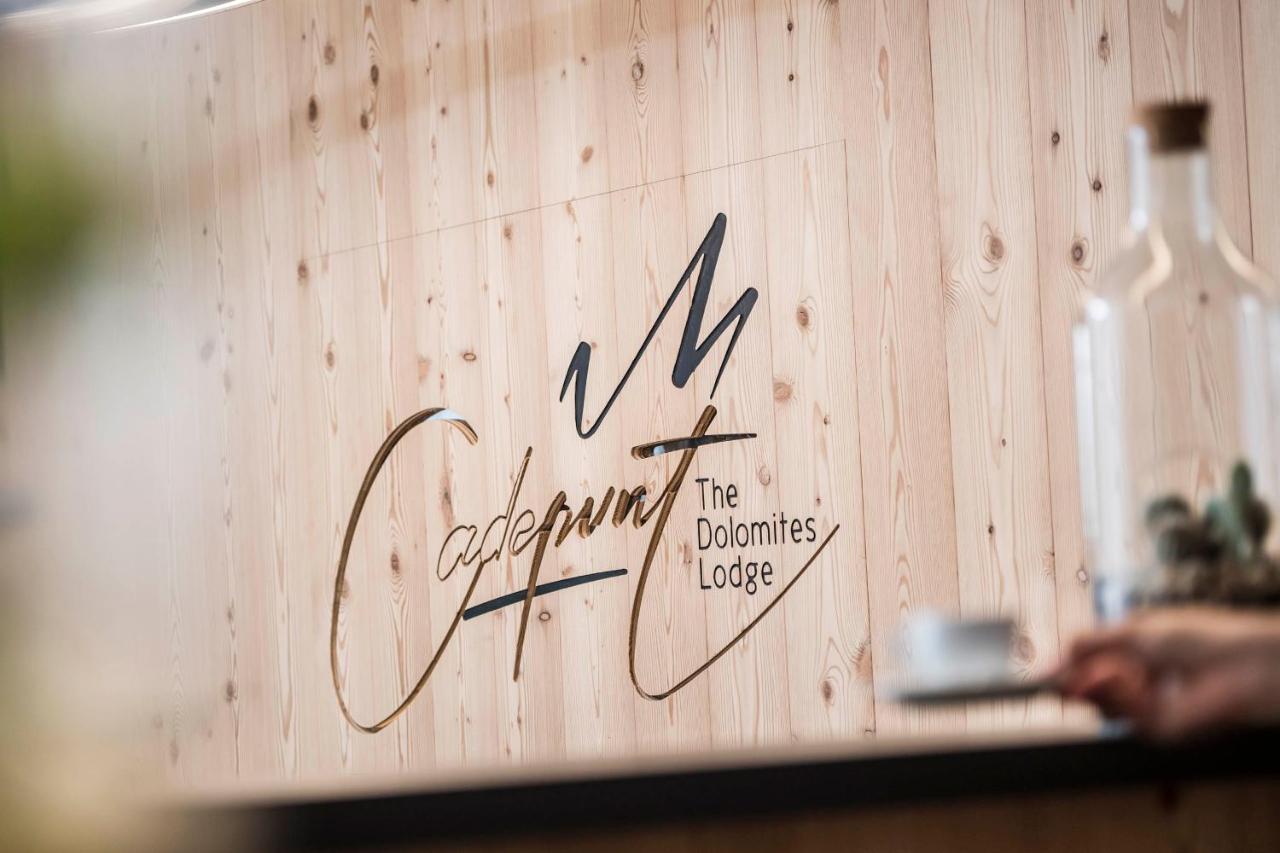 Cadepunt The Dolomites Lodge เซลวาดีวัลการ์เดนา ภายนอก รูปภาพ